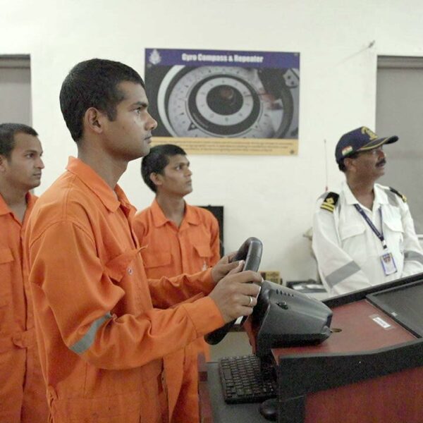 17 c 600x600
